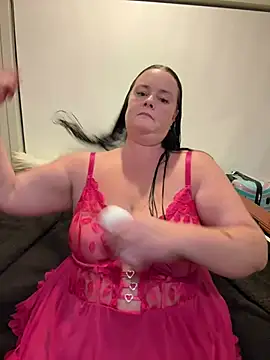 Snapshot of carinabro10 chatting on 6, 2, 2026 carinabro10 online show from 6, 2, 2026