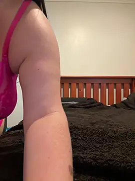 Snapshot of carinabro10 chatting on 23, 2, 2026 carinabro10 online show from 23, 2, 2026