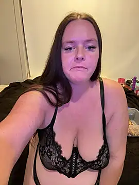 Snapshot of carinabro10 chatting on 13, 3, 2026 carinabro10 online show from 13, 3, 2026