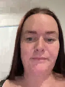 carinabro10 online show from 12, 7, 2026