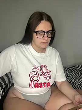 brunettebabexox online show from 1, 5, 2026