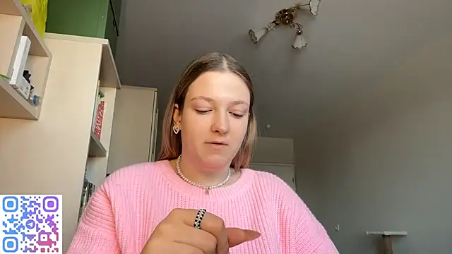 Snapshot of JammieMickiewicz chatting on 2, 2, 2026 JammieMickiewicz online show from 2, 2, 2026