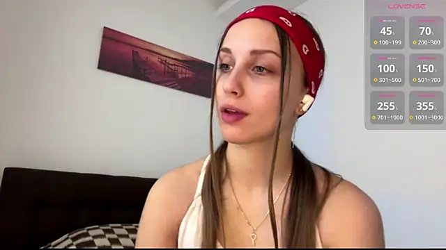EvaRenard online show from 28, 4, 2026