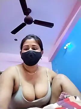 pinkihot23 online show from 13, 3, 2026