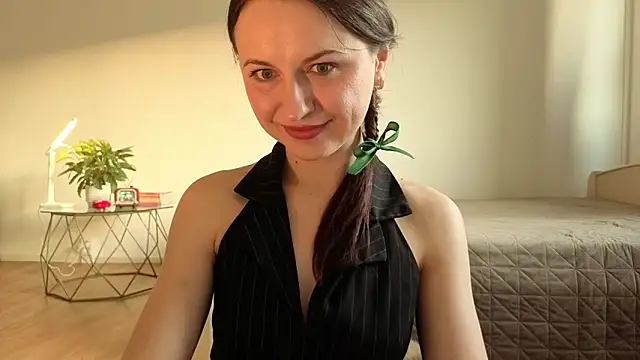 Satin Sin online show from 24, 5, 2026