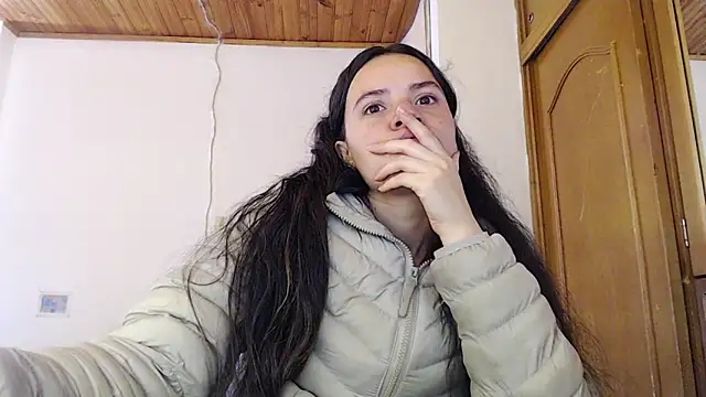 Shanel Lozano online show from 30, 4, 2026