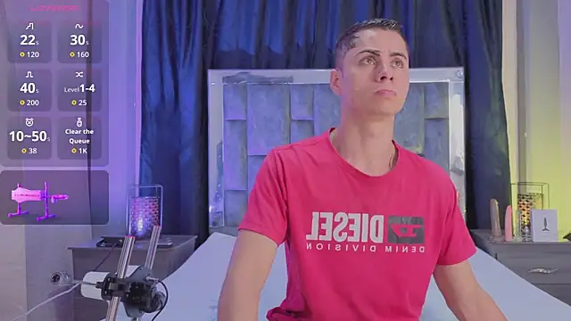 Snapshot of LeoMonnroe chatting on 22, 3, 2026 LeoMonnroe online show from 22, 3, 2026