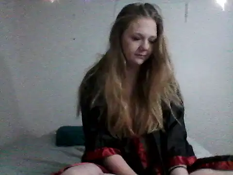 tinytiff33 online show from 9, 1, 2026