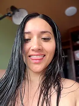 Veronica Wins  online show from 26, 6, 2026