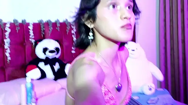 Veronica Lamberth online show from 4, 3, 2026