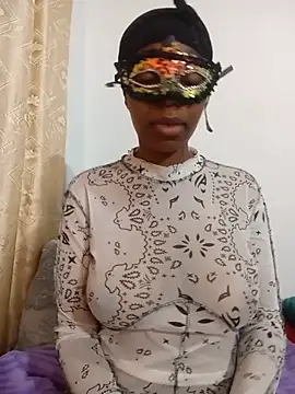 CreamyCupCake 96 online show from 26, 6, 2026