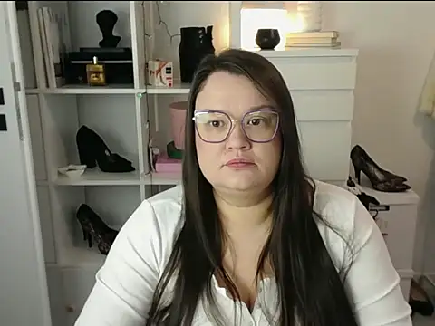 Snapshot of HollyDanceSoul chatting on 13, 3, 2026 HollyDanceSoul online show from 13, 3, 2026