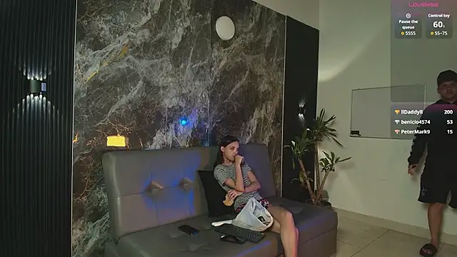 Snapshot of uncontrolled_fire chatting on 5, 3, 2026 uncontrolled fire online show from 5, 3, 2026