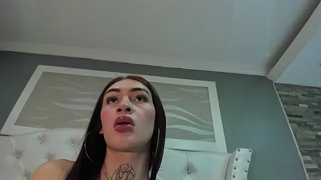 Snapshot of lizz_lunna chatting on 24, 7, 2026 lizz lunna online show from 24, 7, 2026