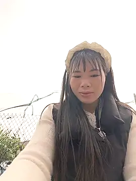 Snapshot of Mimi_sweet1 chatting on 4, 2, 2026 Mimi sweet1 online show from 4, 2, 2026