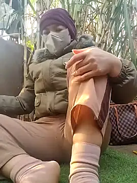 Snapshot of leona118 chatting on 6, 2, 2026 leona118 online show from 6, 2, 2026