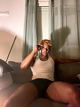 Snapshot of Axel_black10 chatting on 9, 1, 2026 Axel black10 online show from 9, 1, 2026