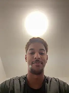 Snapshot of Axel_black10 chatting on 5, 3, 2026 Axel black10 online show from 5, 3, 2026