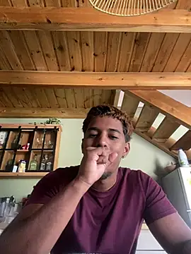 Snapshot of Axel_black10 chatting on 10, 3, 2026 Axel black10 online show from 10, 3, 2026