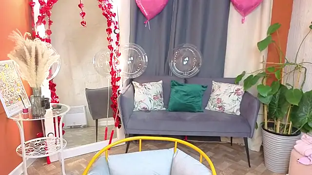 KitKatie online show from 13, 2, 2026