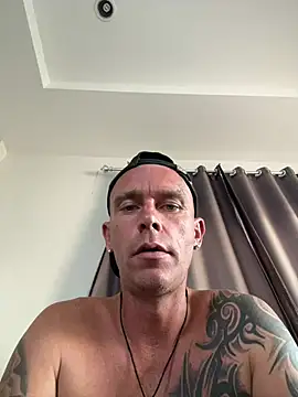 sexytony82 online show from 11, 3, 2026