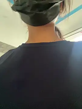 Snapshot of paribaby09 chatting on 8, 3, 2026 paribaby09 online show from 8, 3, 2026