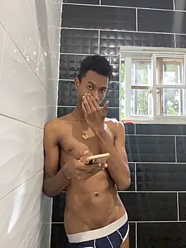 Snapshot of twink_gabrielll chatting on 12, 7, 2026 twink gabrielll online show from 12, 7, 2026