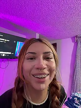 Snapshot of kittymiauu444 chatting on 10, 5, 2026 kittymiauu444 online show from 10, 5, 2026