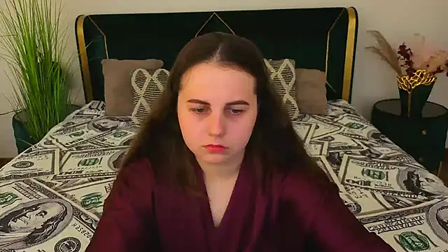 MikaFoxy online show from 17, 4, 2026