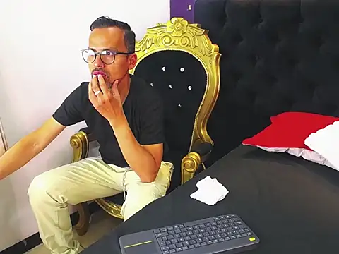 Oswalldo   online show from 21, 3, 2026