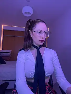LolaSB online show from 2, 8, 2026