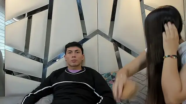 ScarlettAndLucas online show from 13, 3, 2026