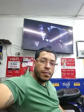 Snapshot of mago_vive chatting on 8, 3, 2026 mago vive online show from 8, 3, 2026