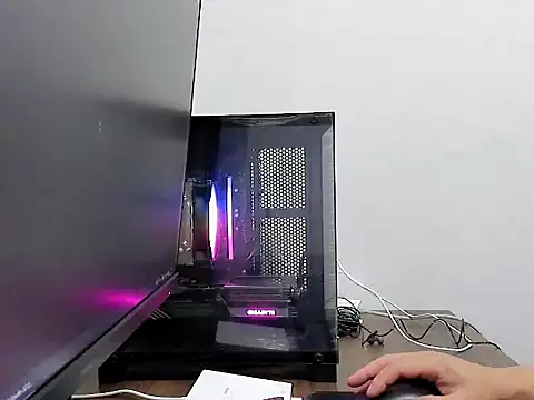 Snapshot of typ-001 chatting on 25, 3, 2026 typ-001 online show from 25, 3, 2026