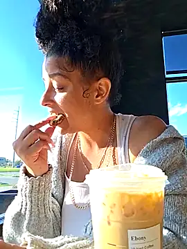 tastesosweet online show from 29, 4, 2026