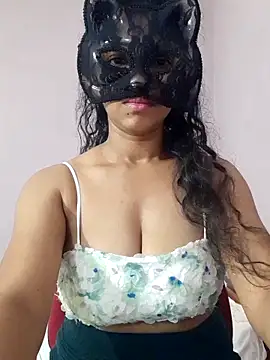 cutehotwife online show from 1, 4, 2026