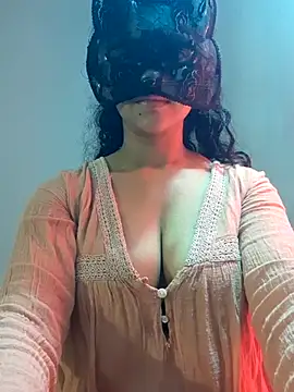 cutehotwife online show from 8, 8, 2026