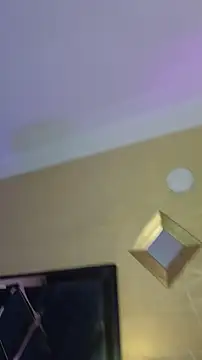 gemma roberts  online show from 23, 3, 2026