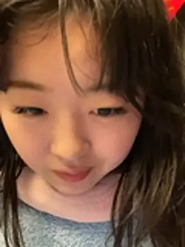 Snapshot of Mloy-01 chatting on 12, 3, 2026 Mloy-01 online show from 12, 3, 2026