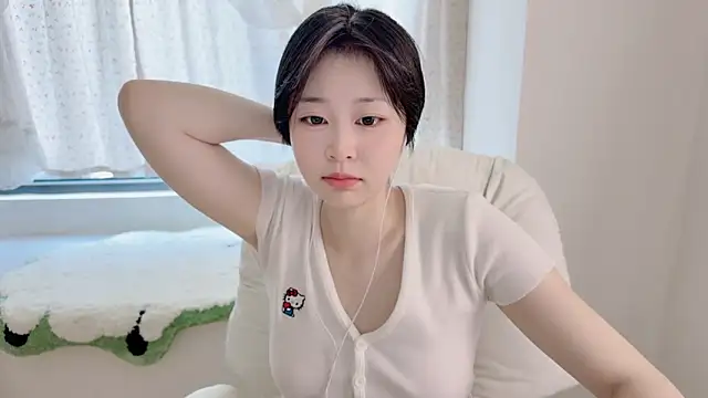 Snapshot of Onefiona chatting on 25, 7, 2026 Onefiona online show from 25, 7, 2026