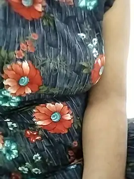 Snapshot of Zaara101 chatting on 13, 1, 2026 Zaara101 online show from 13, 1, 2026