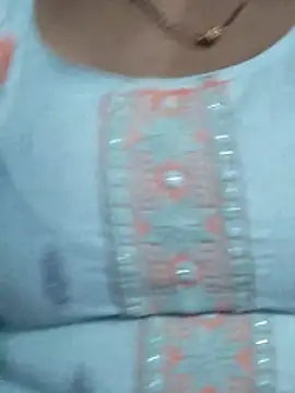 Snapshot of Zaara101 chatting on 18, 3, 2026 Zaara101 online show from 18, 3, 2026