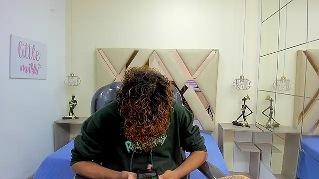 Anyelo Twink online show from 26, 2, 2026