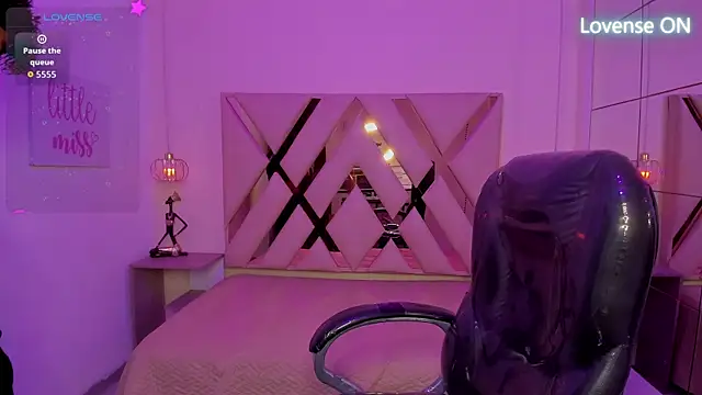 Anyelo Twink online show from 26, 6, 2026
