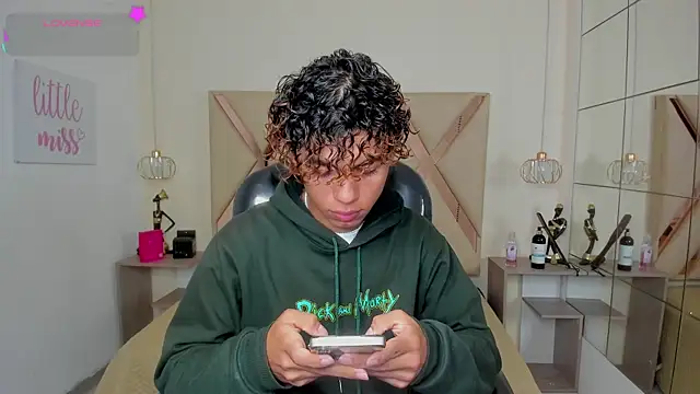 Anyelo Twink online show from 27, 6, 2026