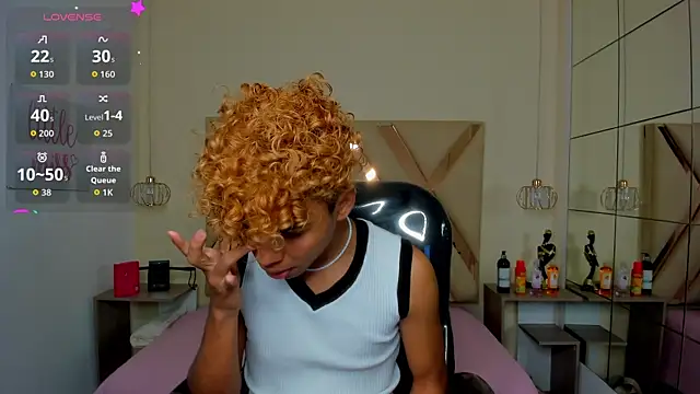 Anyelo Twink online show from 28, 7, 2026