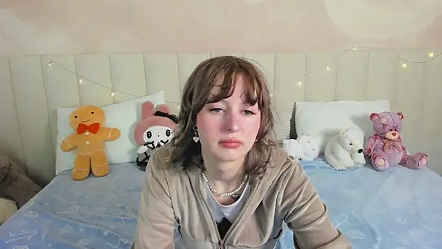AdeleSilvy online show from 22, 6, 2026