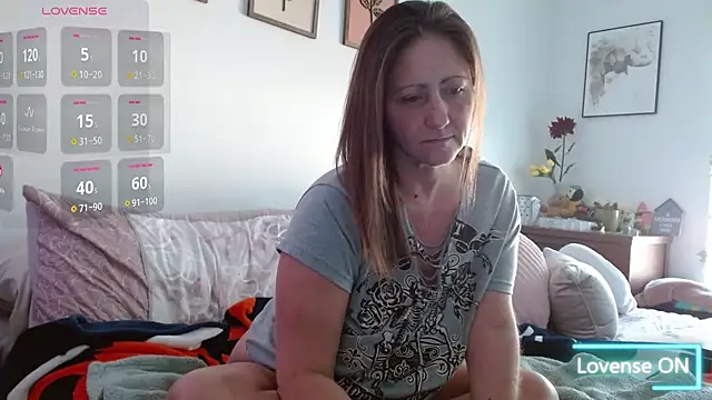 FoxyMillie online show from 9, 2, 2026