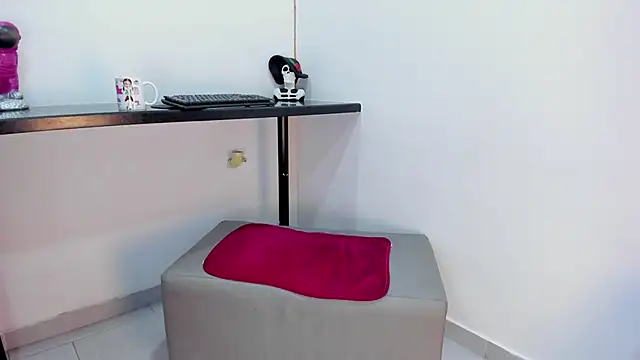 milenahot  69 online show from 10, 2, 2026