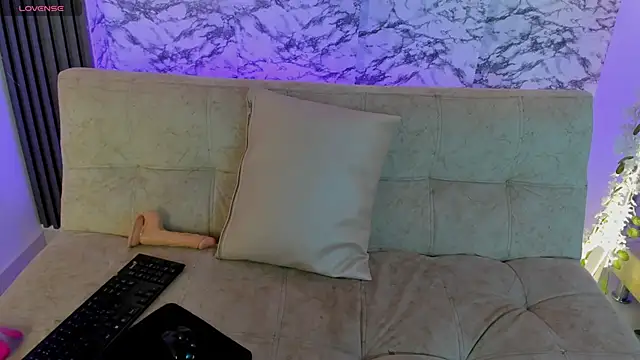 soffi joness23 online show from 28, 2, 2026